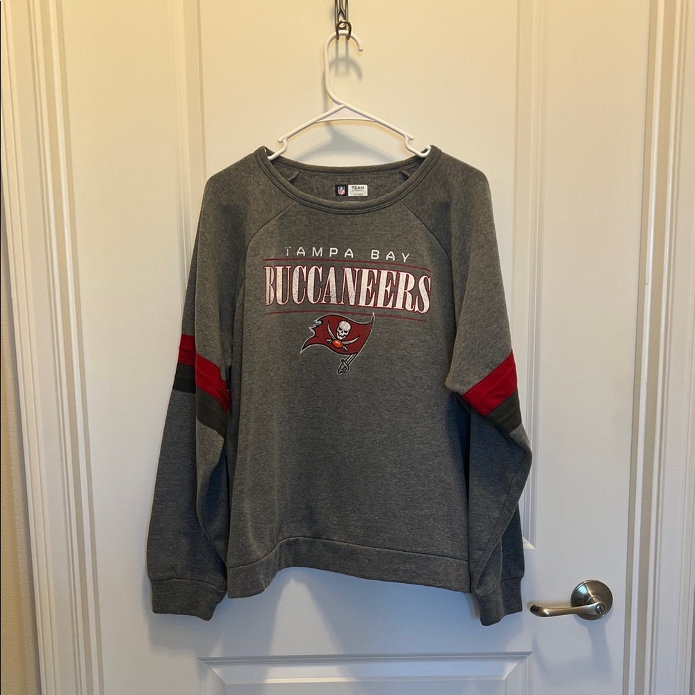 NFL Tampa Bay Buccaneers Gray and Red Crewneck Sweater